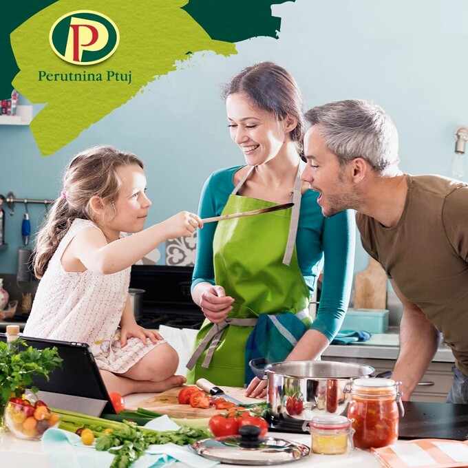 stayathome 91988242 2947611805305977 2299979631530344448 o2